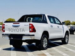 Toyota Hilux double cabin 2024